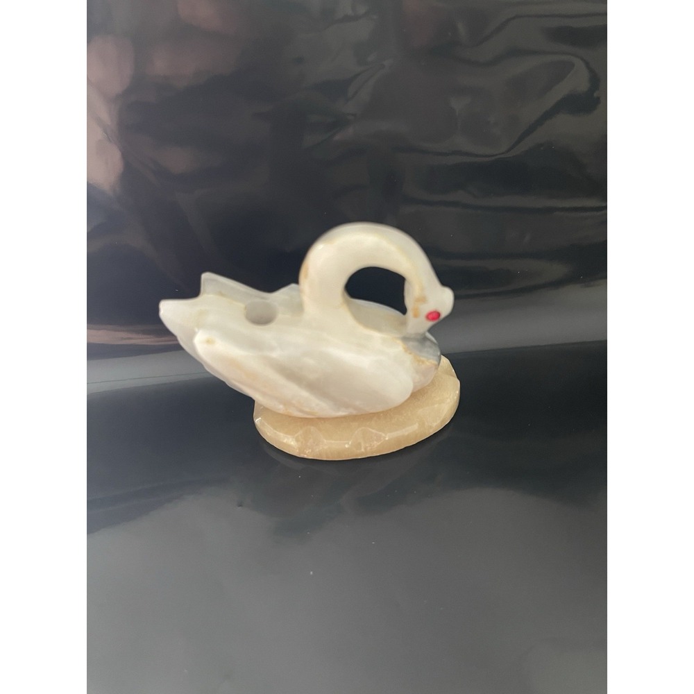 Vintage Alabaster Onyx Mexico Carved Stone Swan‎ Figure on Base